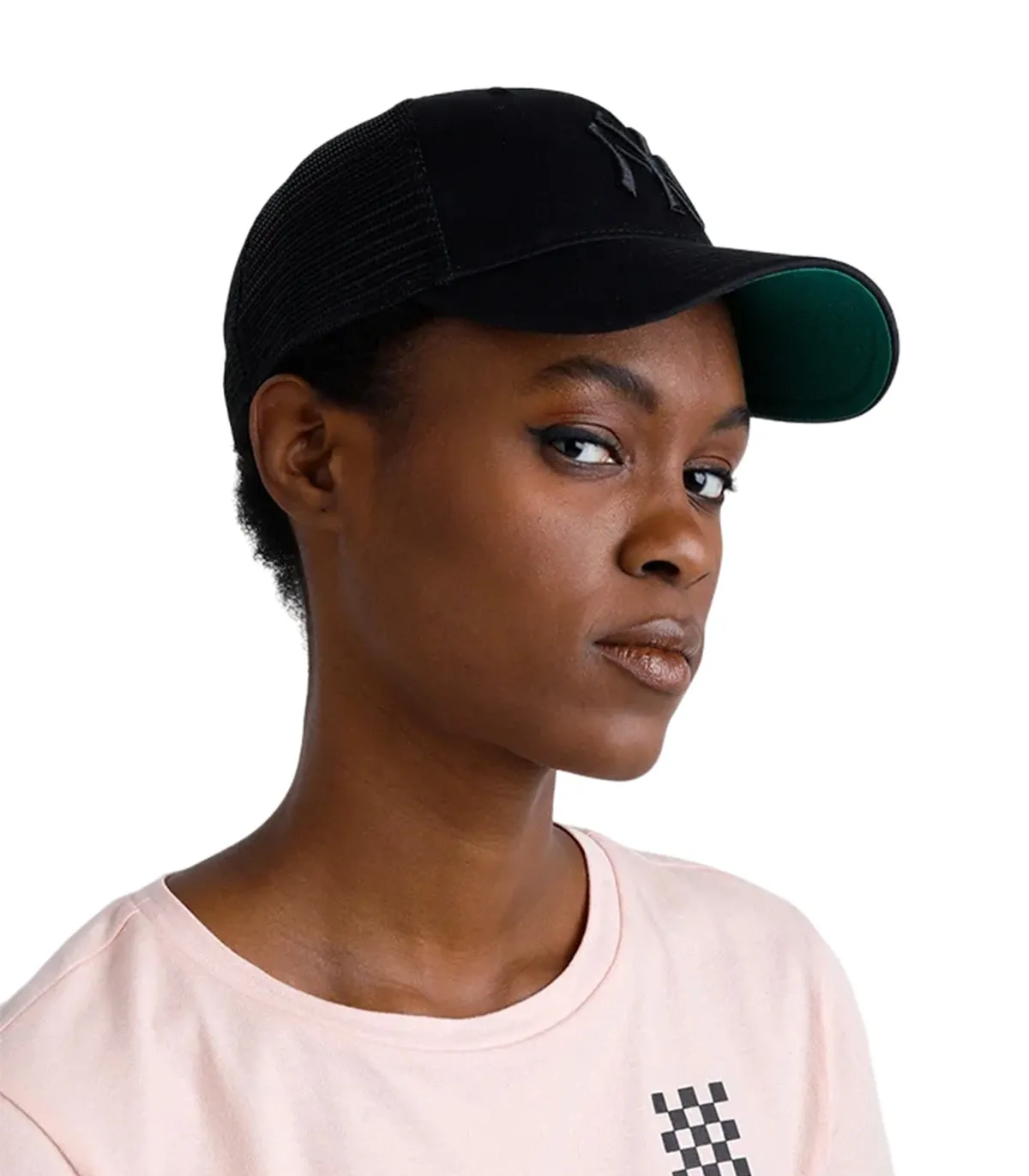 47  GORRA UNISEX NEGRA  BKB