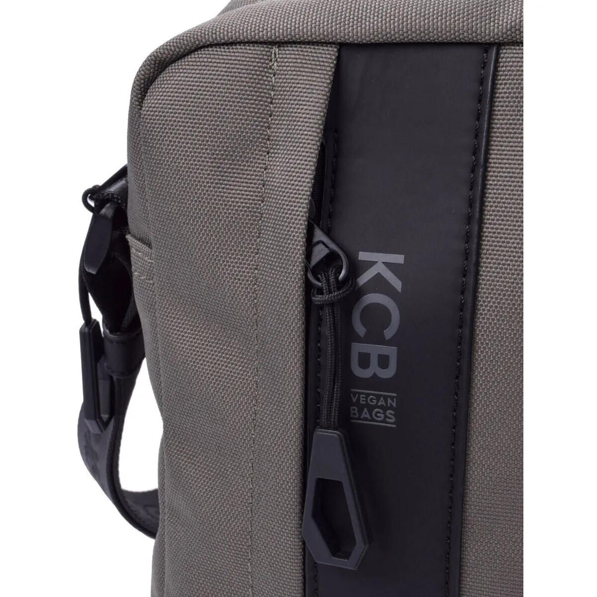 7KCB2942