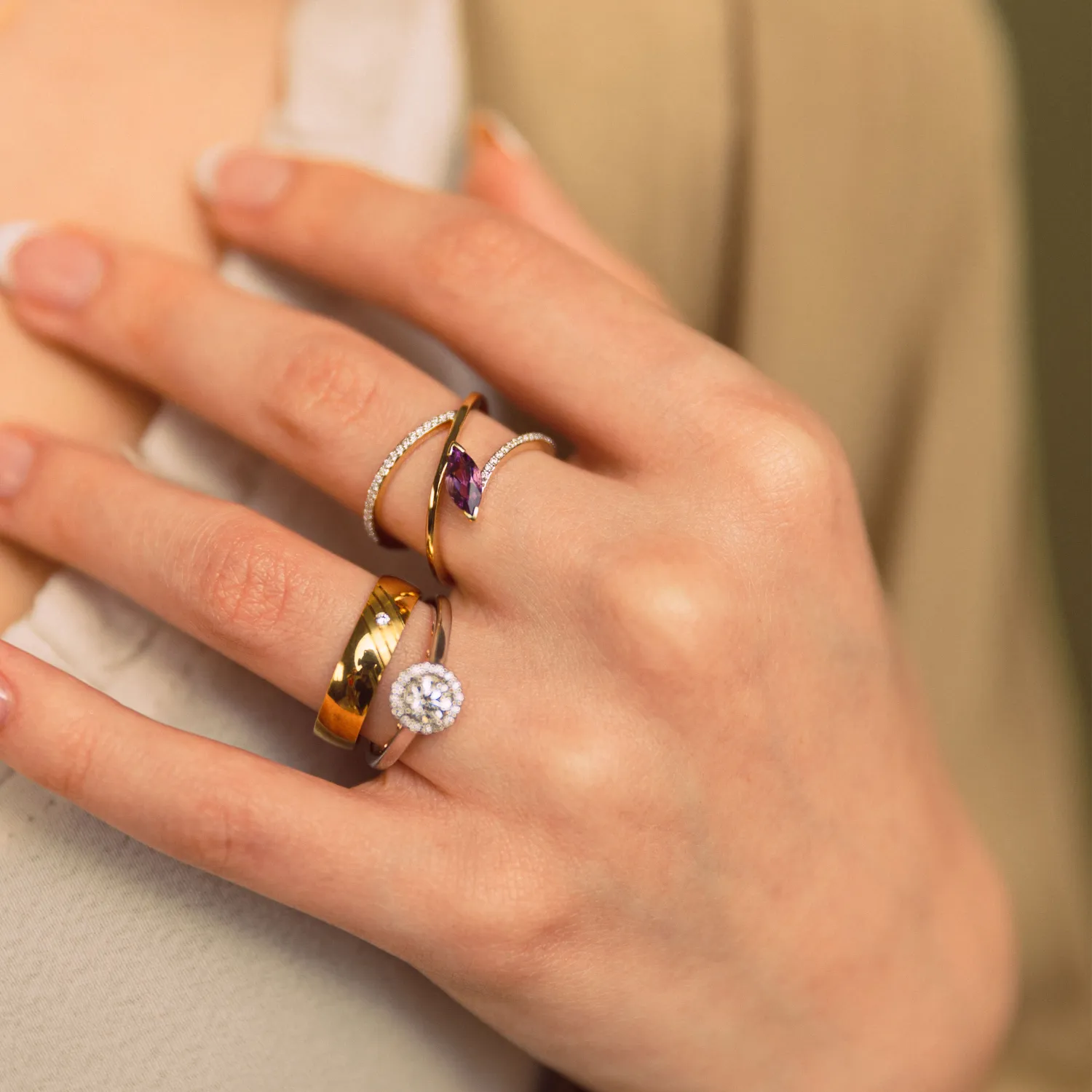 ANILLO  
