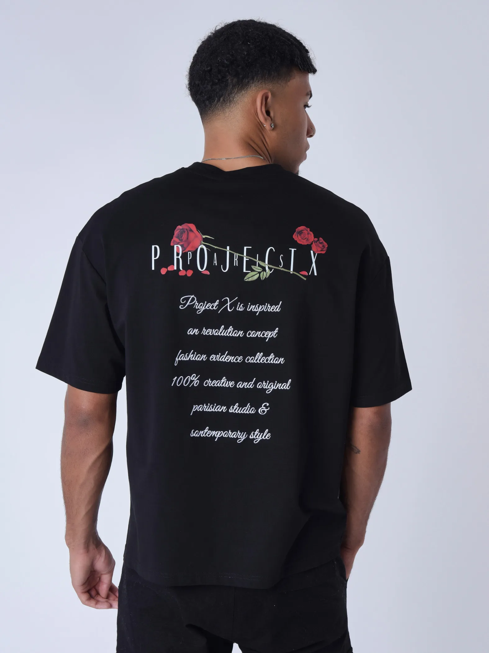 Camiseta de flores románticas