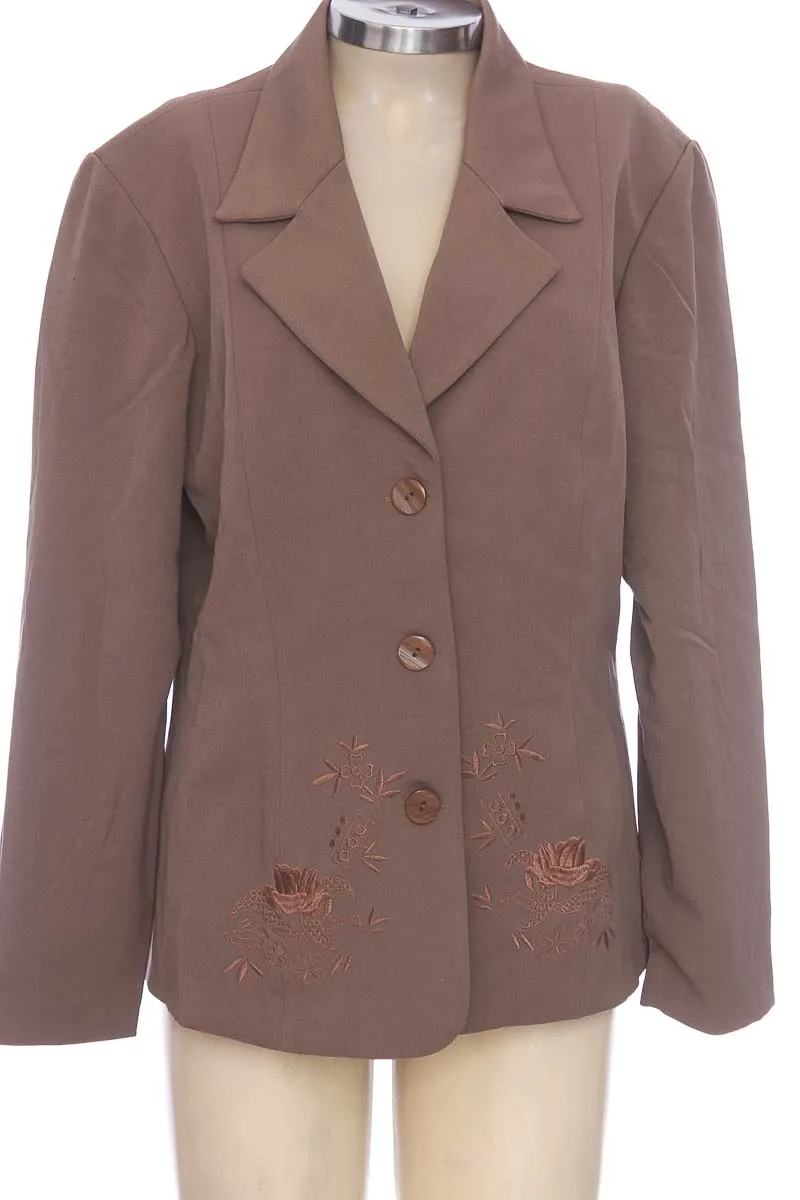 CHAQUETA / ABRIGO COLOR CAFé  CLOSEANDO