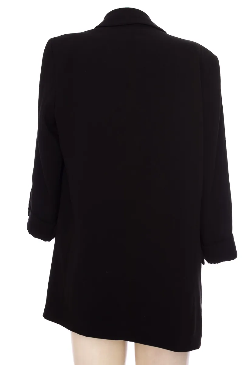 CHAQUETA / ABRIGO COLOR NEGRO  ZARA