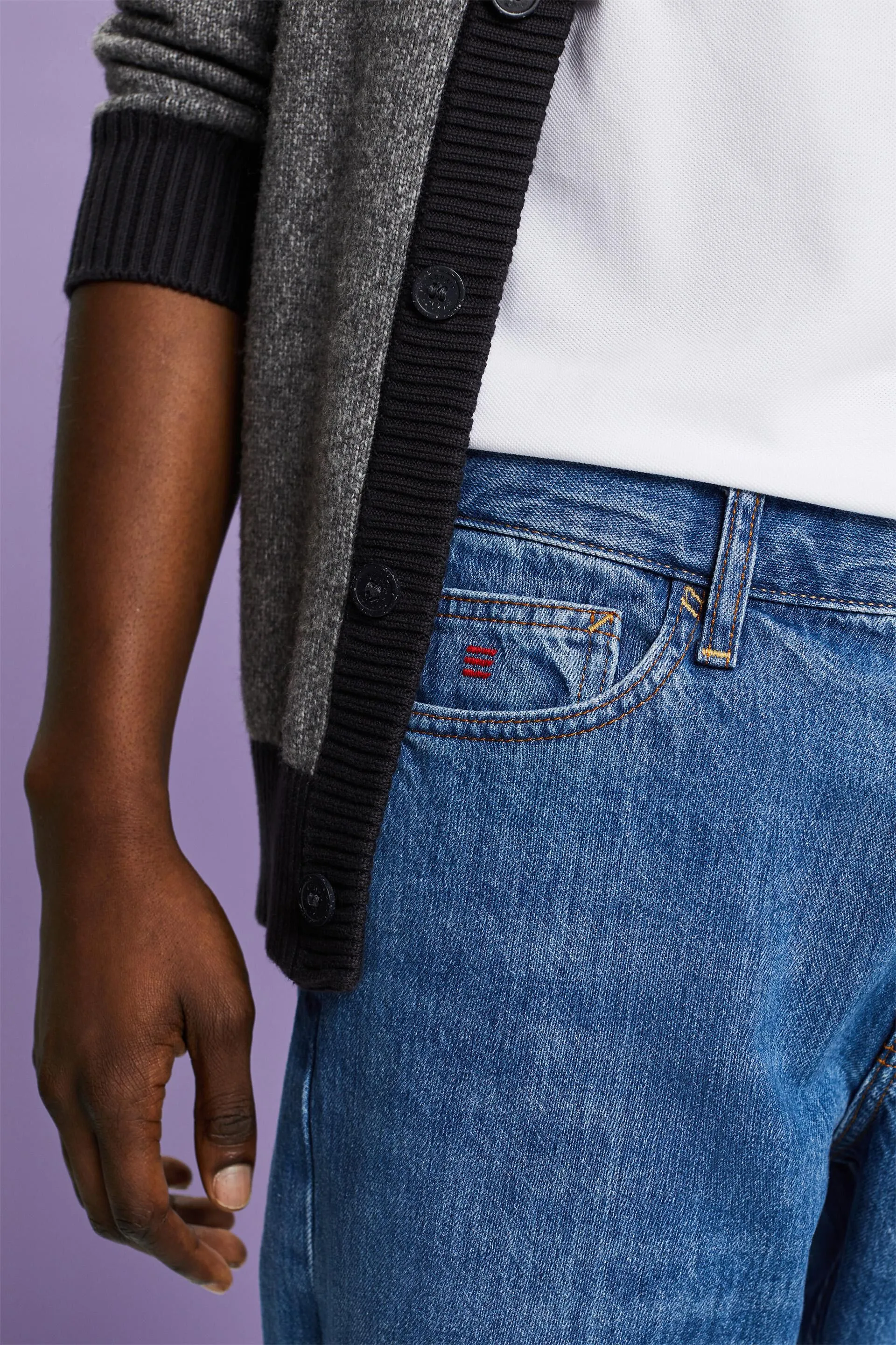 JEANS MIDRISE STRAIGHT FIT