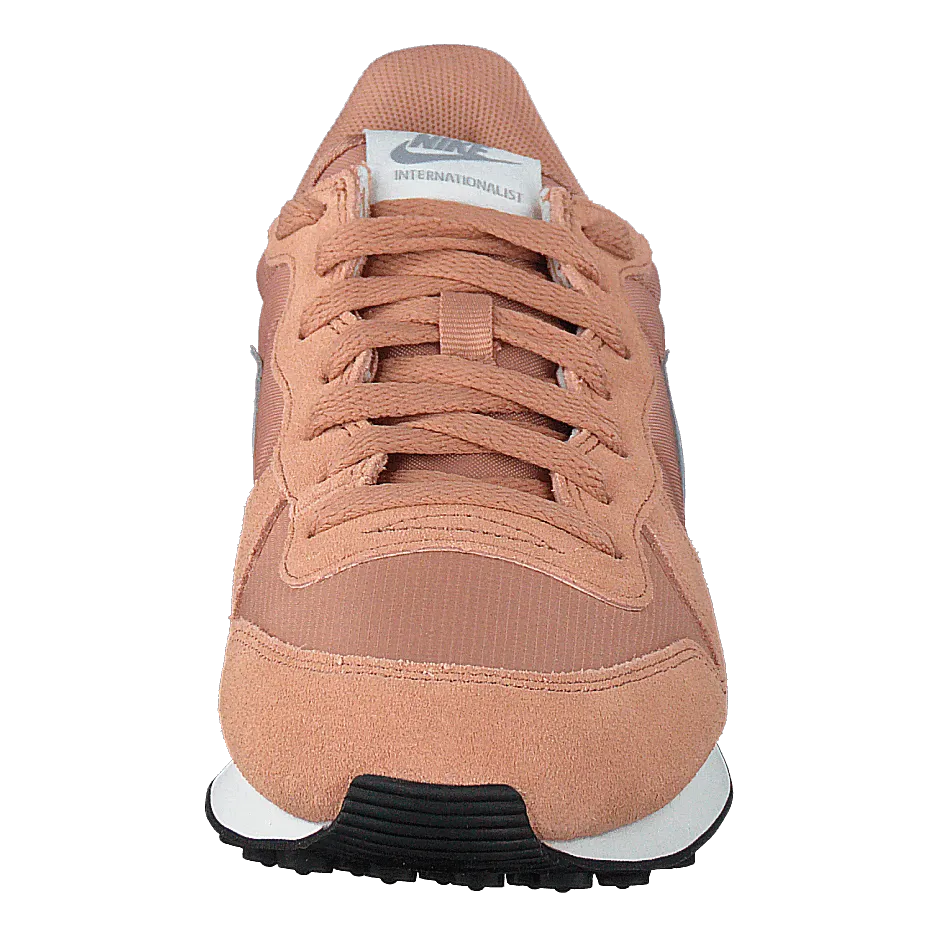 NIKE WMNS INTERNATIONALIST ROSE GOLD/WOLF GREYWHITE