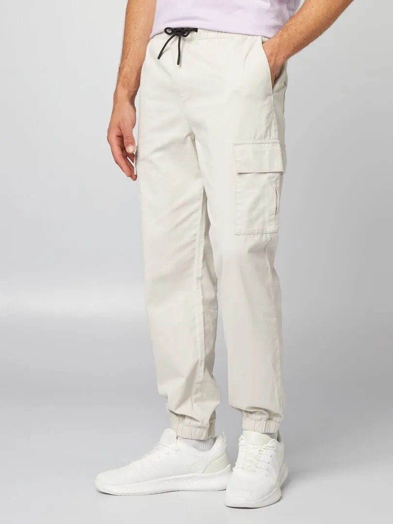 PANTALóN MULTIBOLSILLOS LISO  GRIS