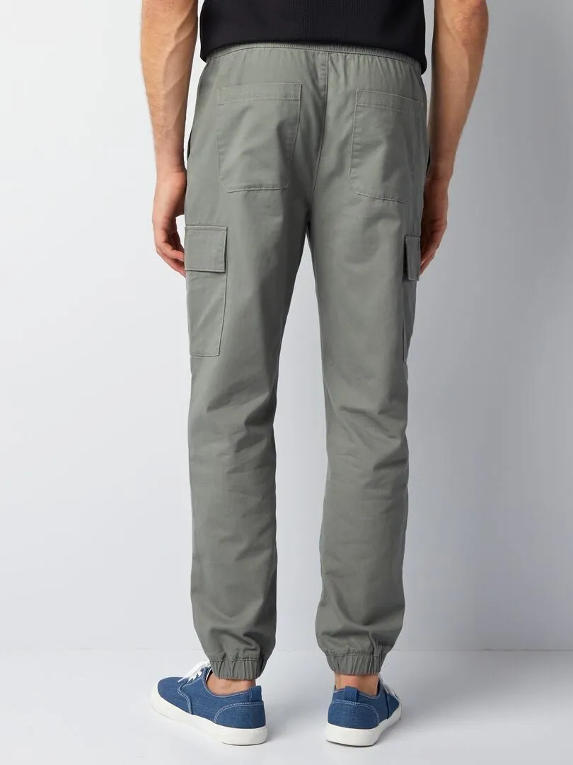 PANTALóN MULTIBOLSILLOS LISO  VERDE