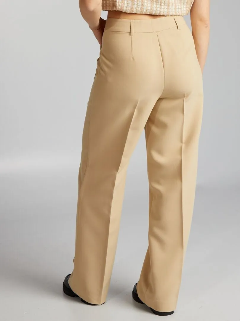 PANTALóN RECTO CON BOLSILLOS DE PARCHE  BEIGE