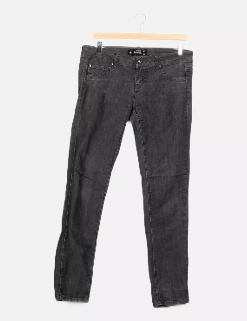 SUITEBLANCO  BLANCO JEANS RECTO NEGRO