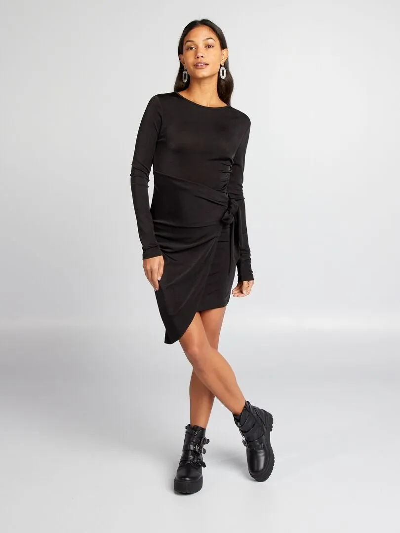 VESTIDO CORTO CON EFECTO DRAPEADO  NEGRO